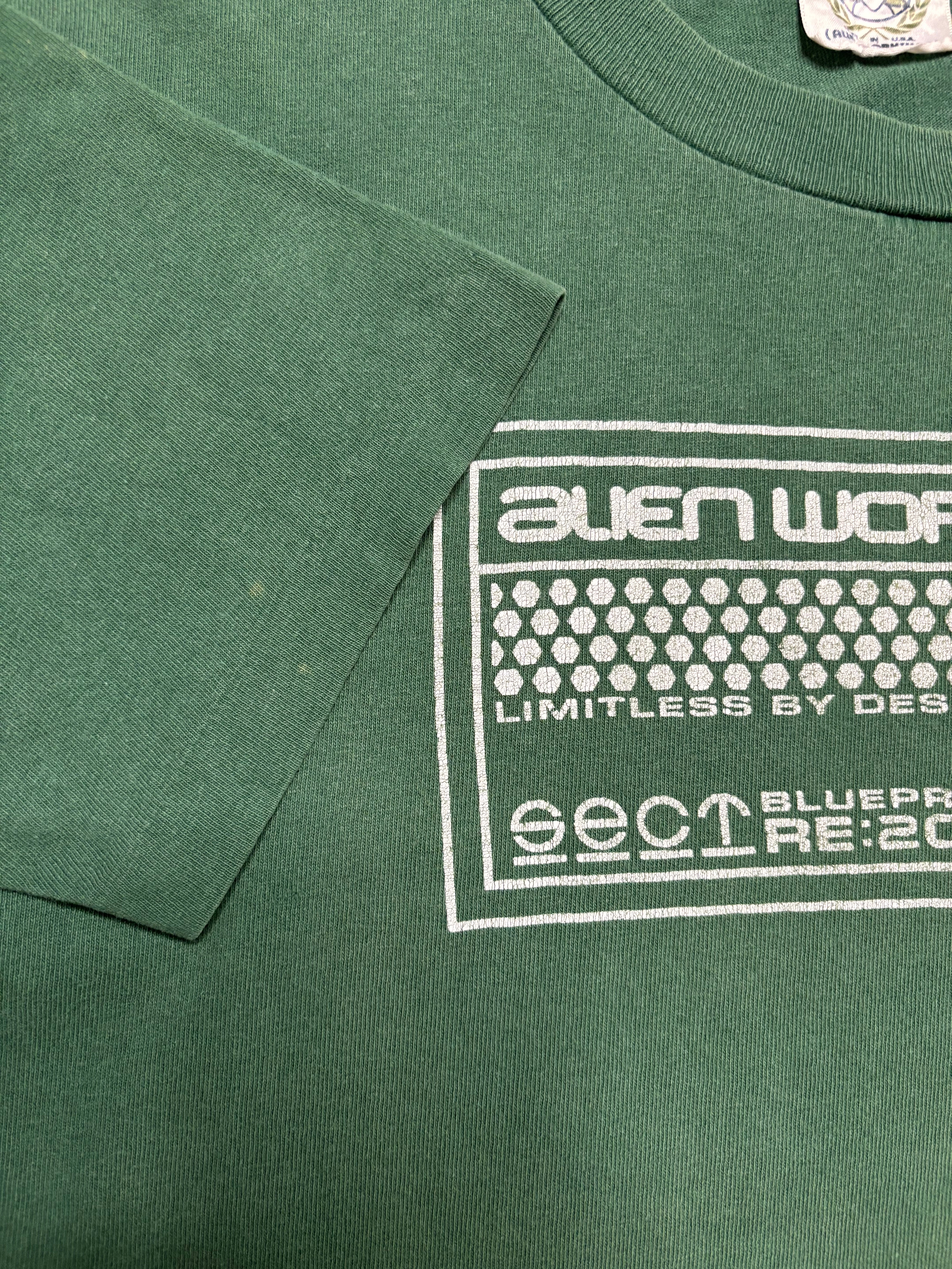 2001 ALIEN WORKSHOP SINGLE STITCH GRAPHIC TEE (M)