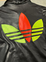 Lade das Bild in den Galerie-Viewer, ADIDAS CHILE 62 TRAININGSJACKE (M)
