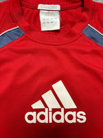 Lade das Bild in den Galerie-Viewer, Y2K ADIDAS LOGO TEE (M)
