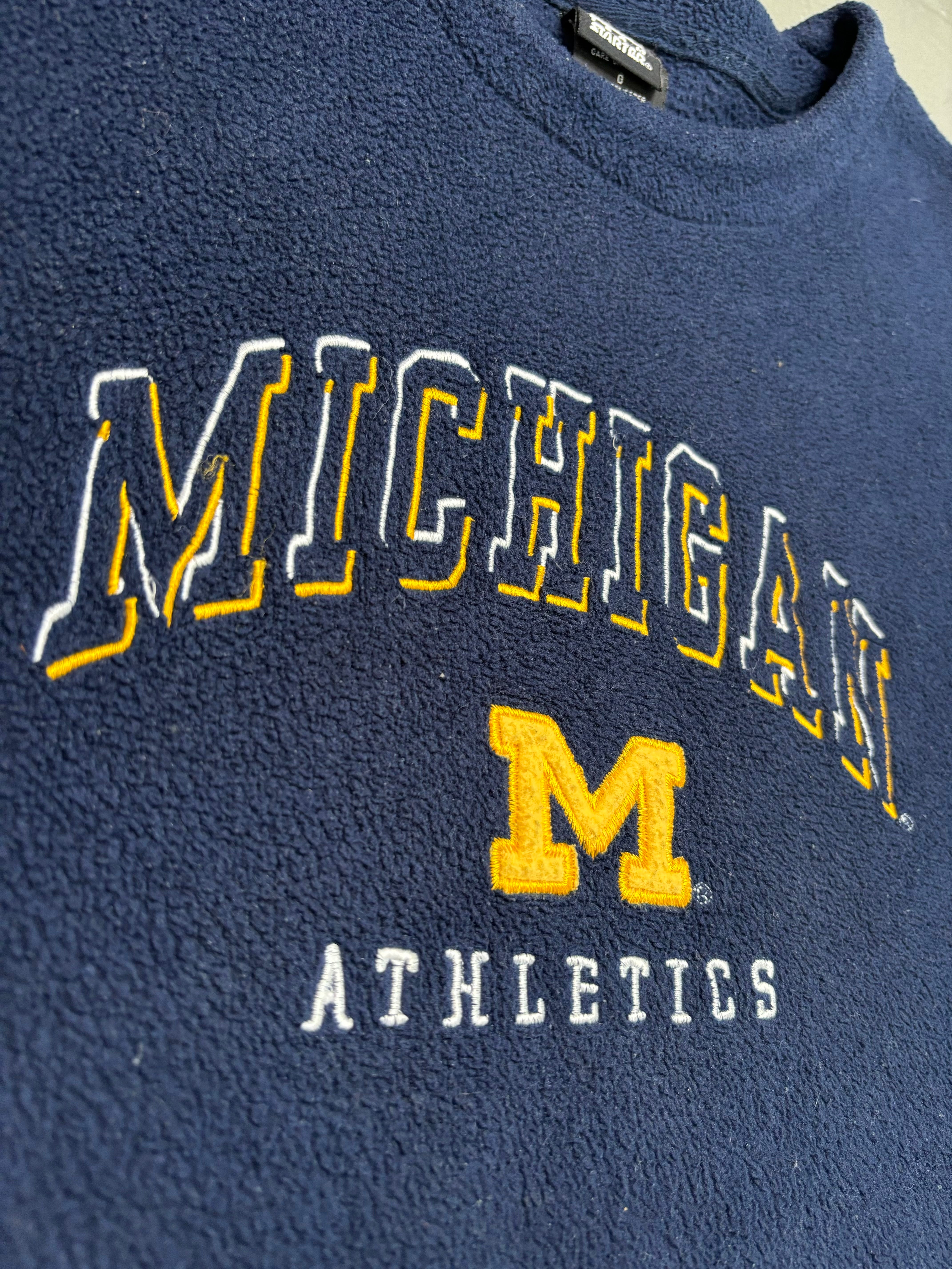 STARTER MICHIGAN FLEECE SWEATER (L)