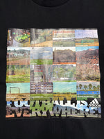 Lade das Bild in den Galerie-Viewer, Y2K ADIDAS FUßBALL GRAPHIC TEE (S)
