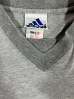 Lade das Bild in den Galerie-Viewer, 90s ADIDAS EMBROIDERED TEE (XL)
