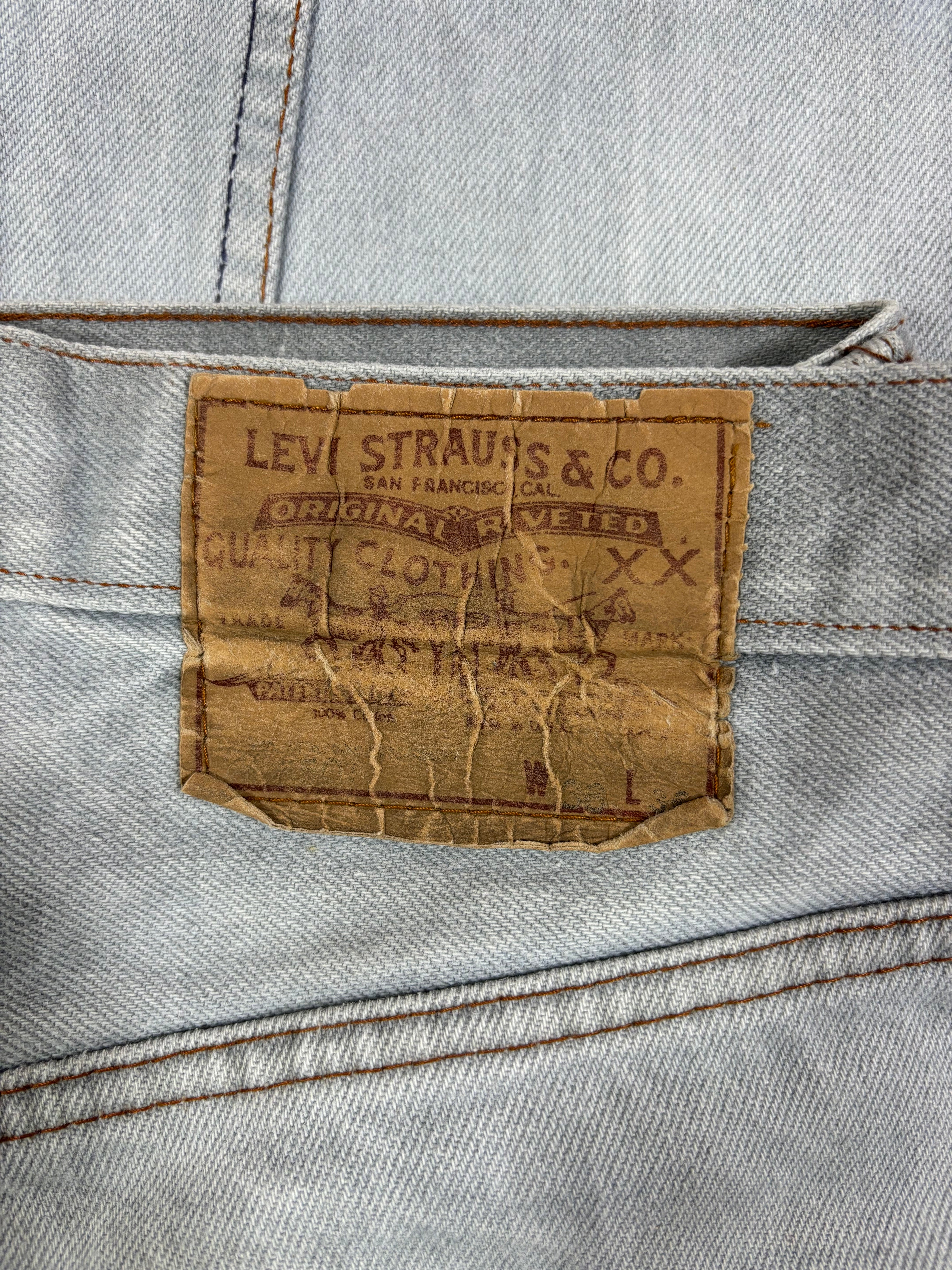 LEVIS JEANS