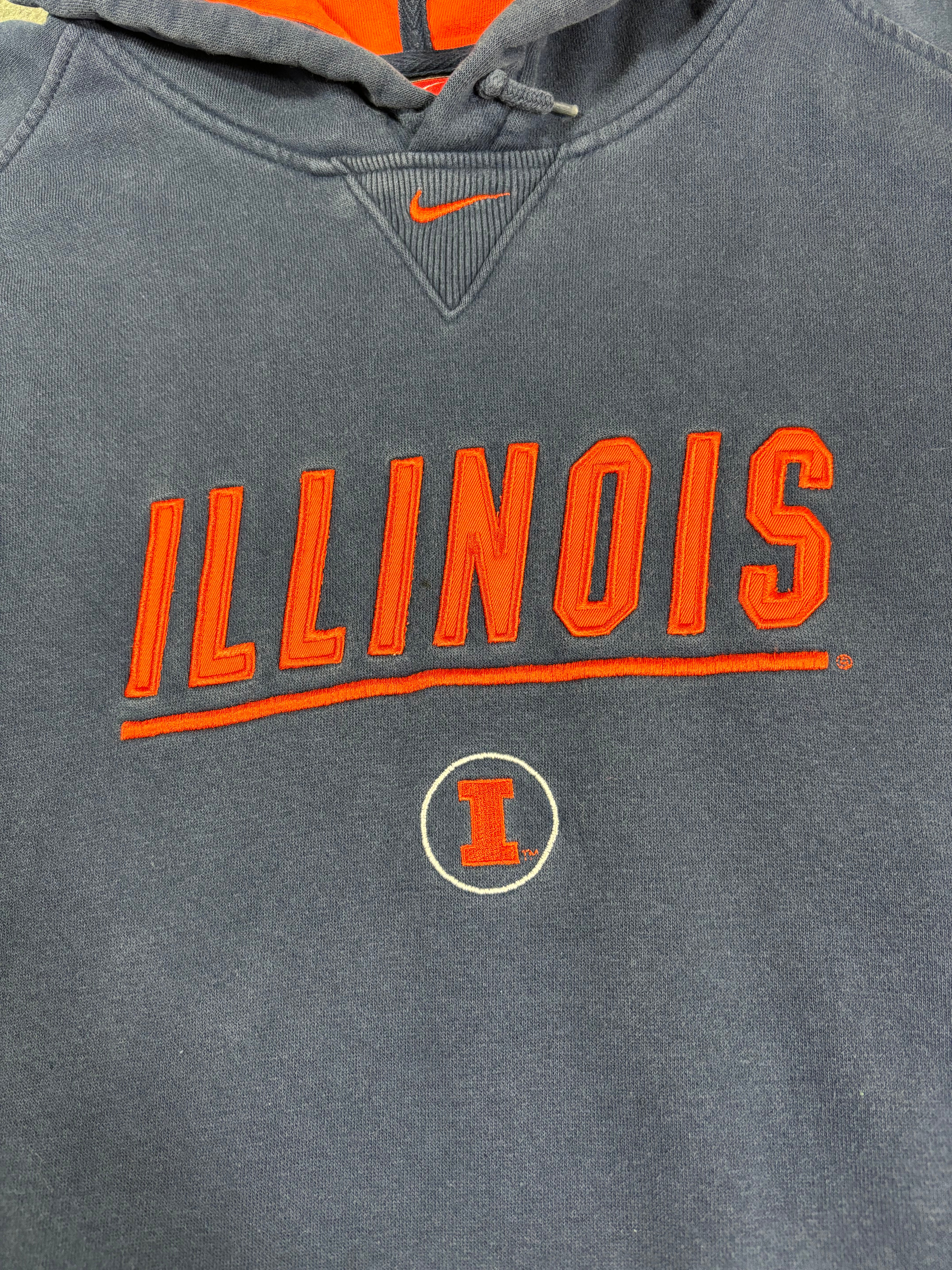 NIKE ILLINOIS CENTER SWOOSH HOODIE (XL)